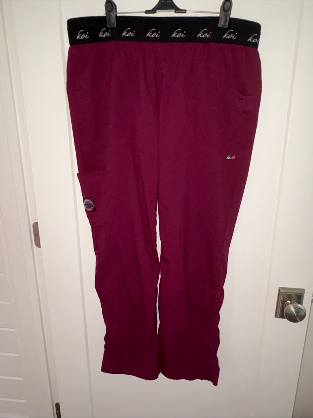 Koi lite slim fit mechanical stretch scrub pant sz L petite EUC LN 720-P